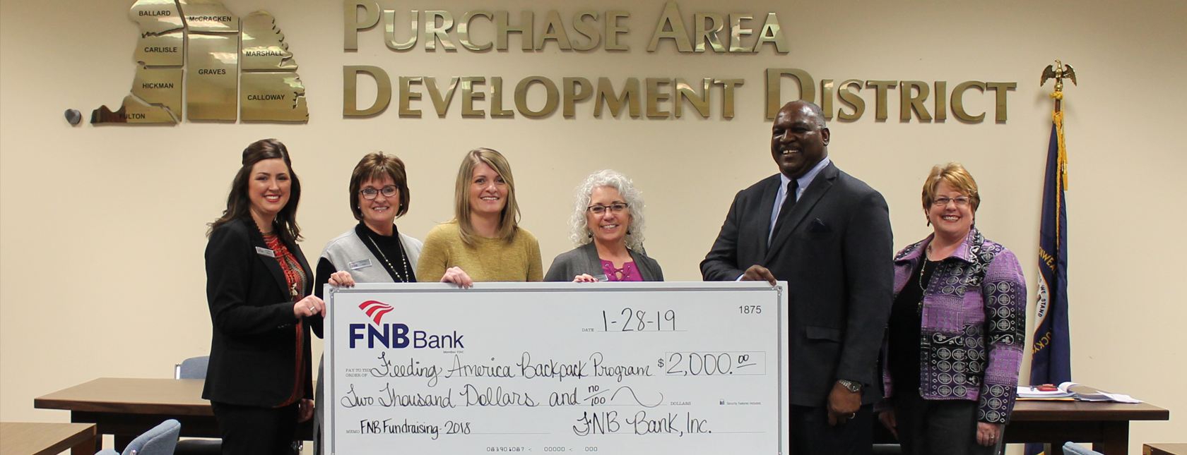 FNB makes $4,000 donation to the Feeding America Program