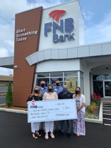 FNB Makes $300 Donation to United Way of Murray Calloway County