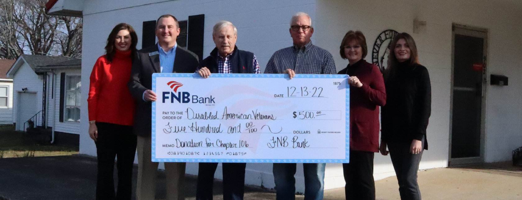FNB Makes $500 donation to Disabled American Veterans