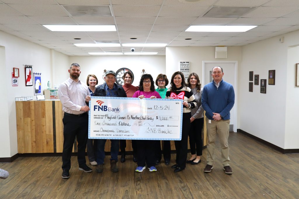 FNB makes $1,000 christmas donation to Needline Food Pantry